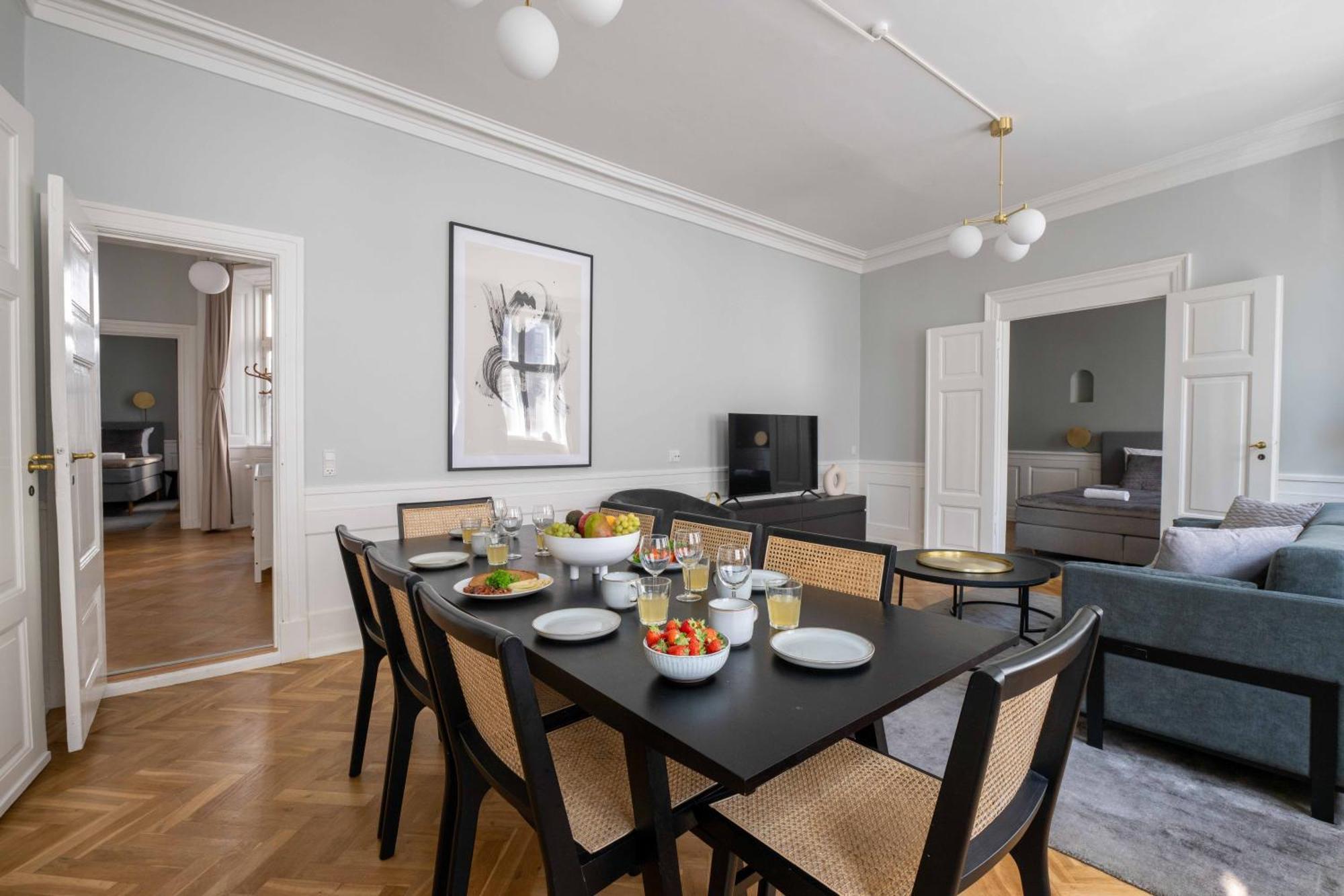 Lavish 4Br Apartment In The Heart Of Cph By The Canals Copenhagen Exterior photo