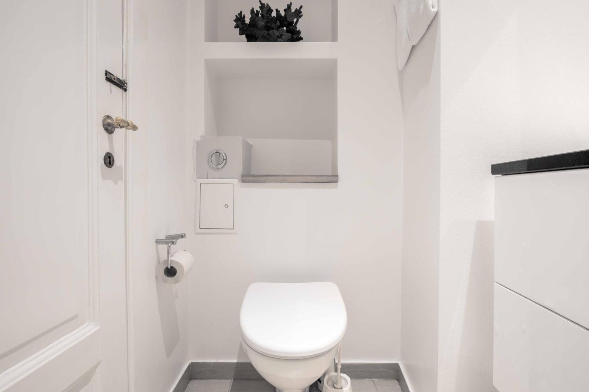 Lavish 4Br Apartment In The Heart Of Cph By The Canals Copenhagen Exterior photo