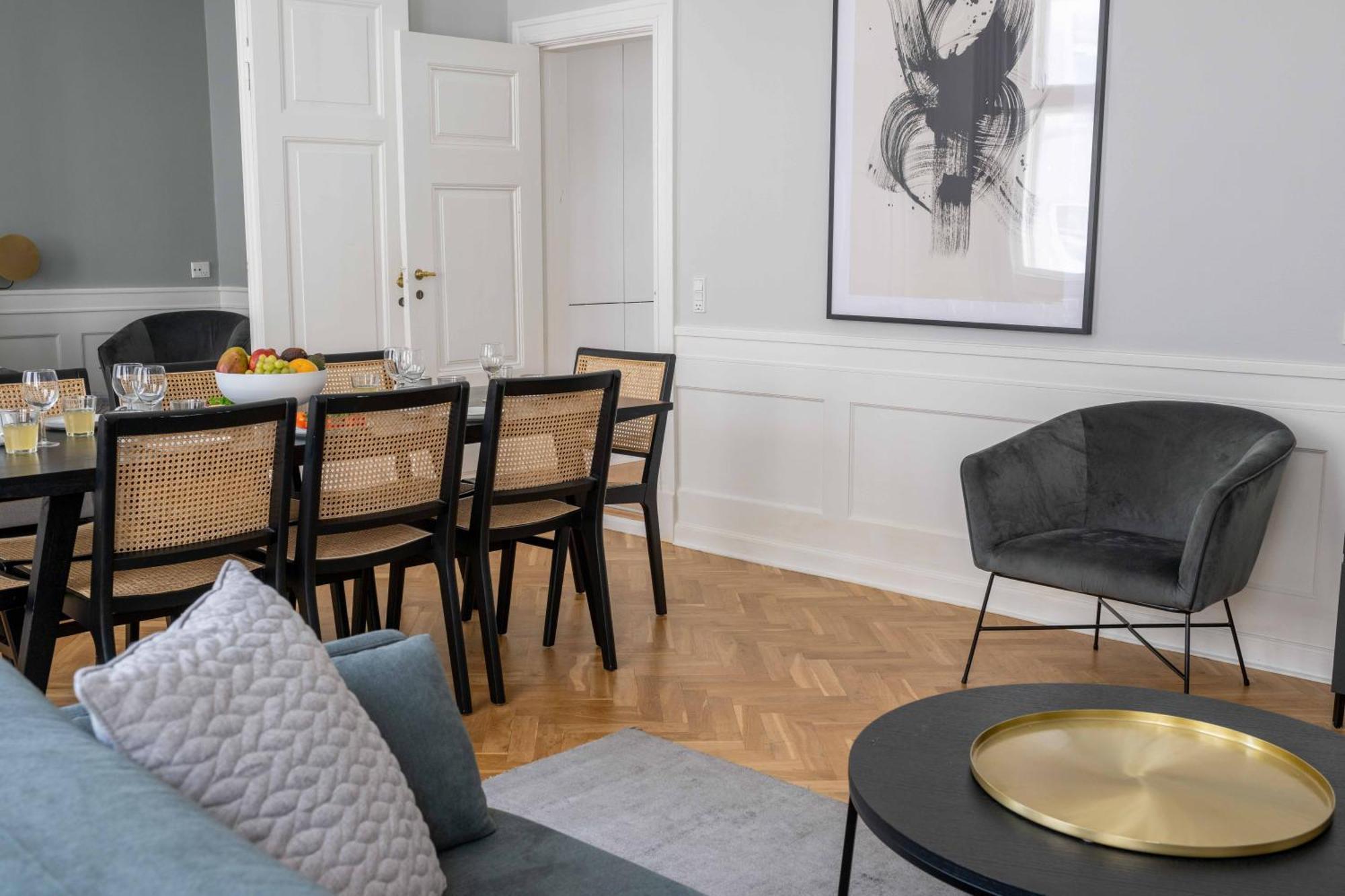 Lavish 4Br Apartment In The Heart Of Cph By The Canals Copenhagen Exterior photo
