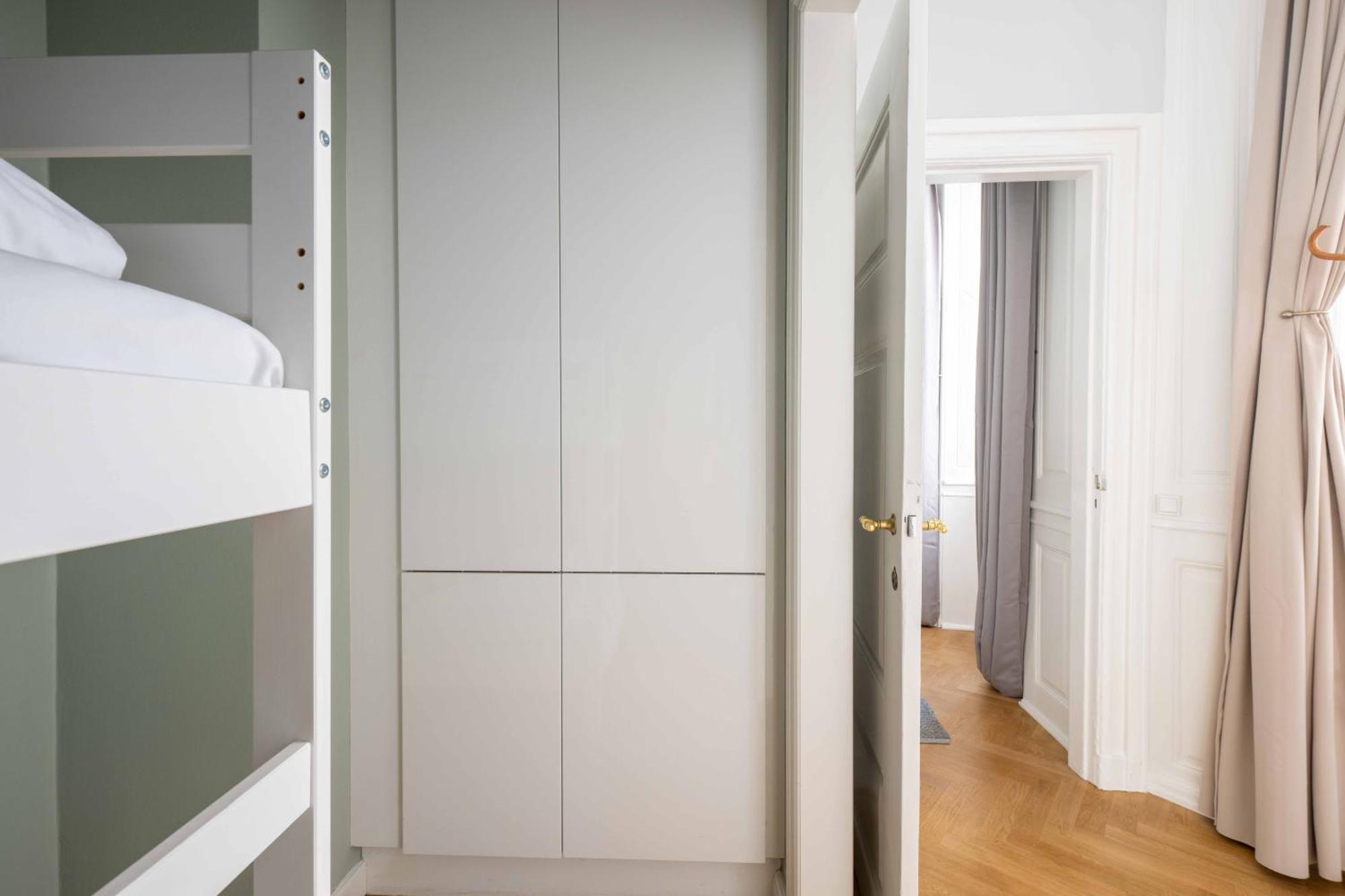 Lavish 4Br Apartment In The Heart Of Cph By The Canals Copenhagen Exterior photo